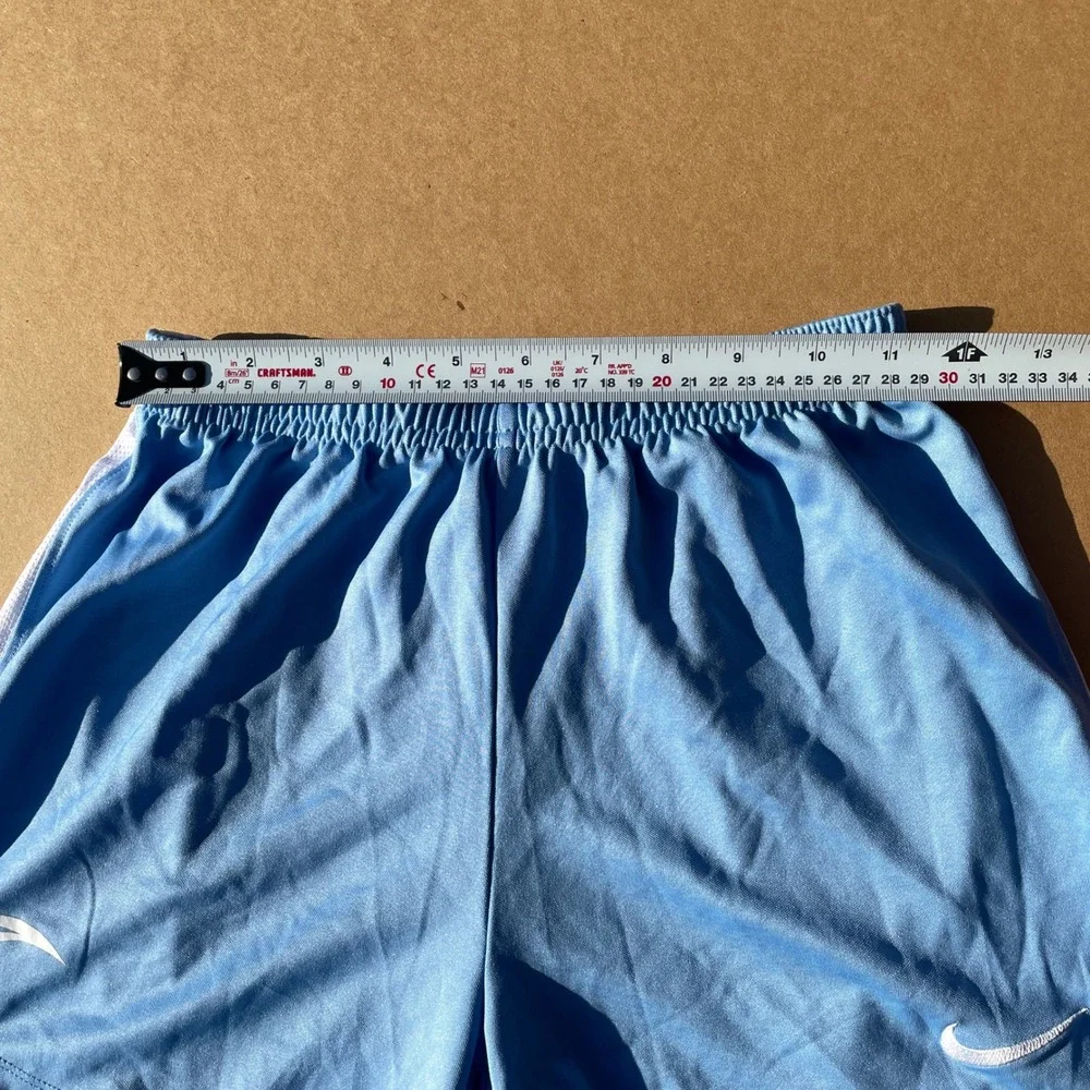 Nike Shorts Women XS Light Blue Surfing Running AJ1243-448 Dri-FIT Athletic